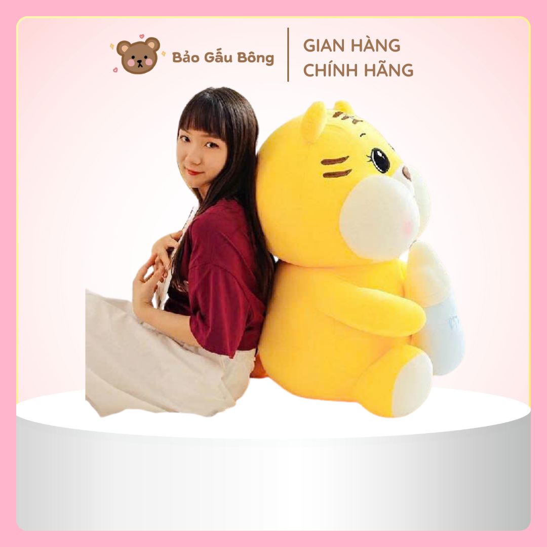 hổ ôm bình sữa